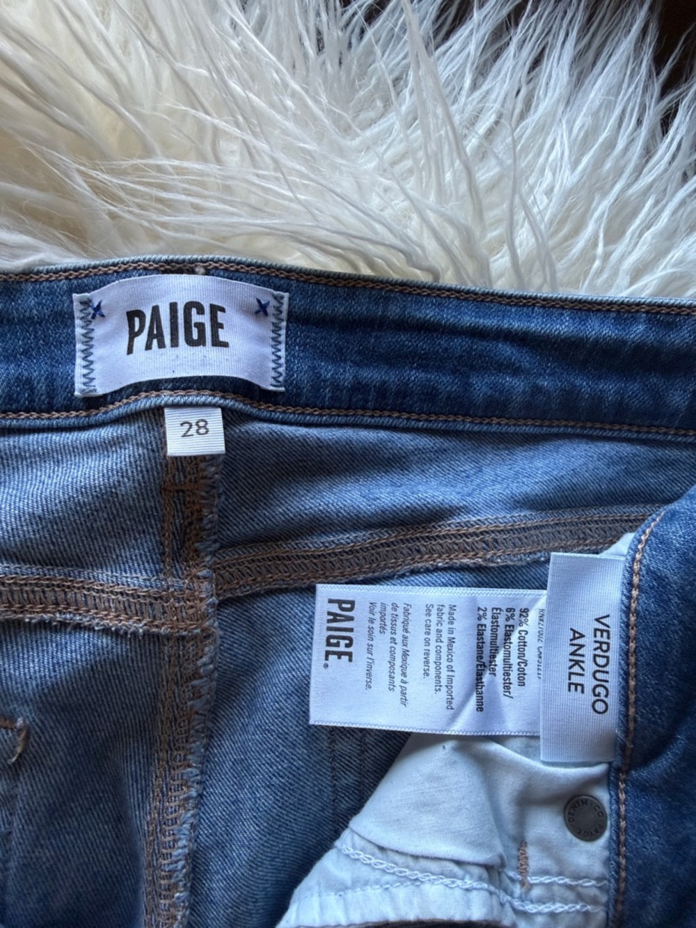 PAIGE Verdugo Ankle Jeans in medium blue wash